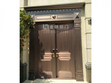 济南铜门厂家：为什么那么多人选择安装铜门做家居入户门?